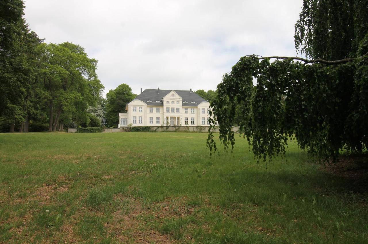 Schloss Wichmannsdorf Kröpelin Eksteriør bilde